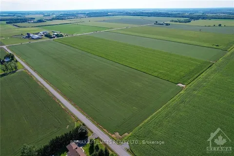 1352 WALL Rd, Orleans - Cumberland and Area, ON K4B 1H9
