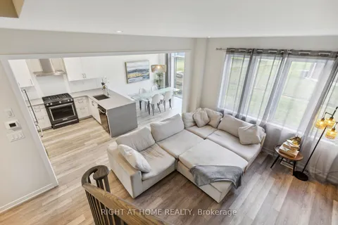 176 Whithorn Cres, Haldimand, ON N3W 0G7