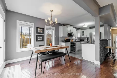 671 Trailview Dr, Peterborough, ON K9J 8P1