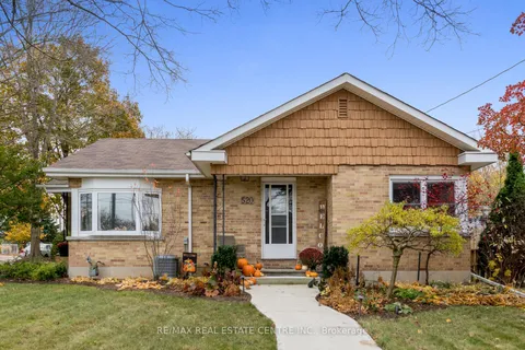 520 WATERLOO St, Wellington North, ON N0G 2L3