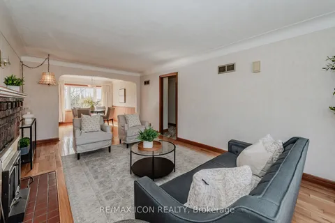 1443 Wrigley Rd, North Dumfries, ON N0B 1E0