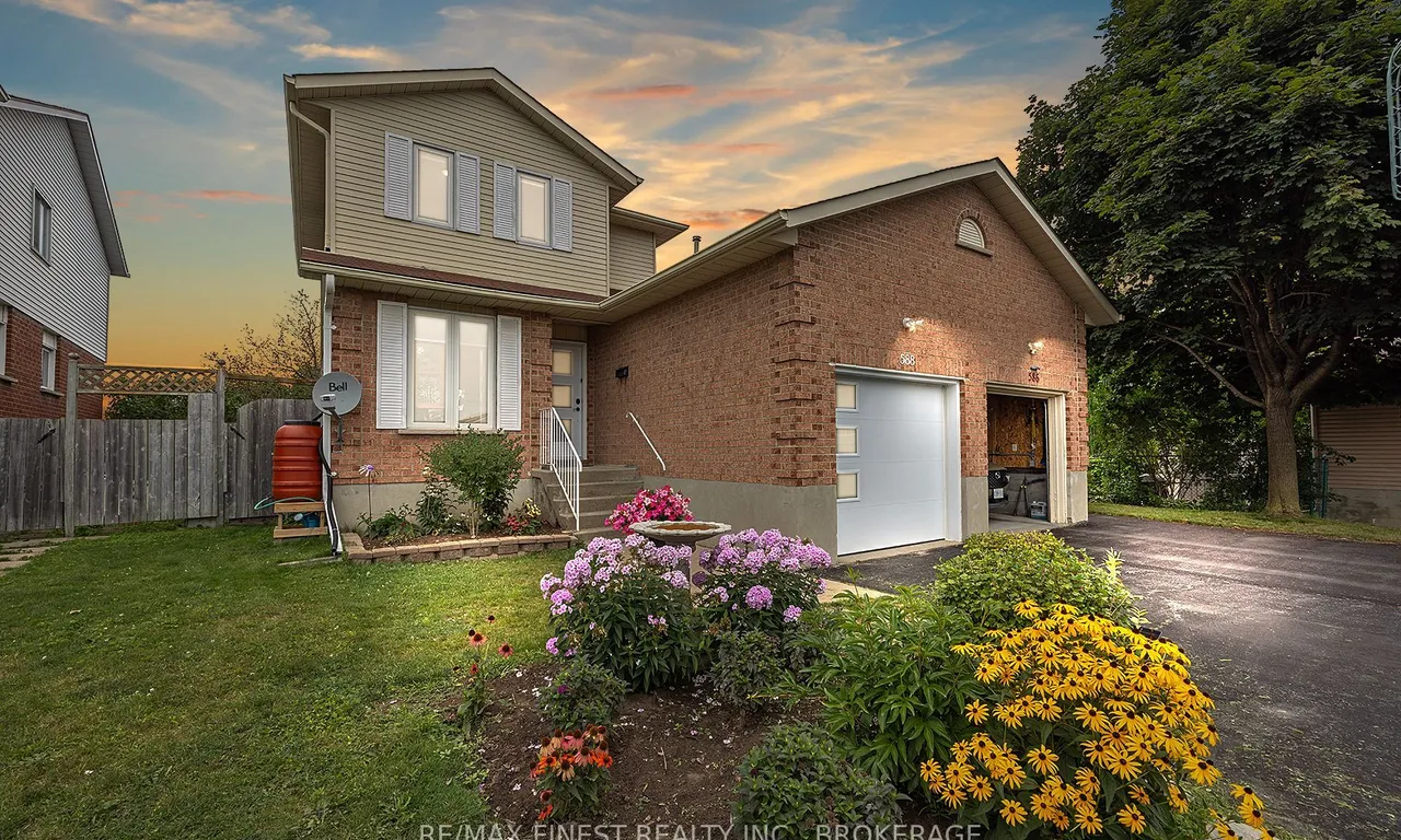 588 Whistler Terr, Kingston, ON K7M 8K4