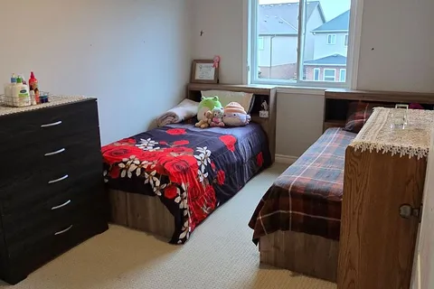 707 Guiness Way, London, ON N5X 0C3