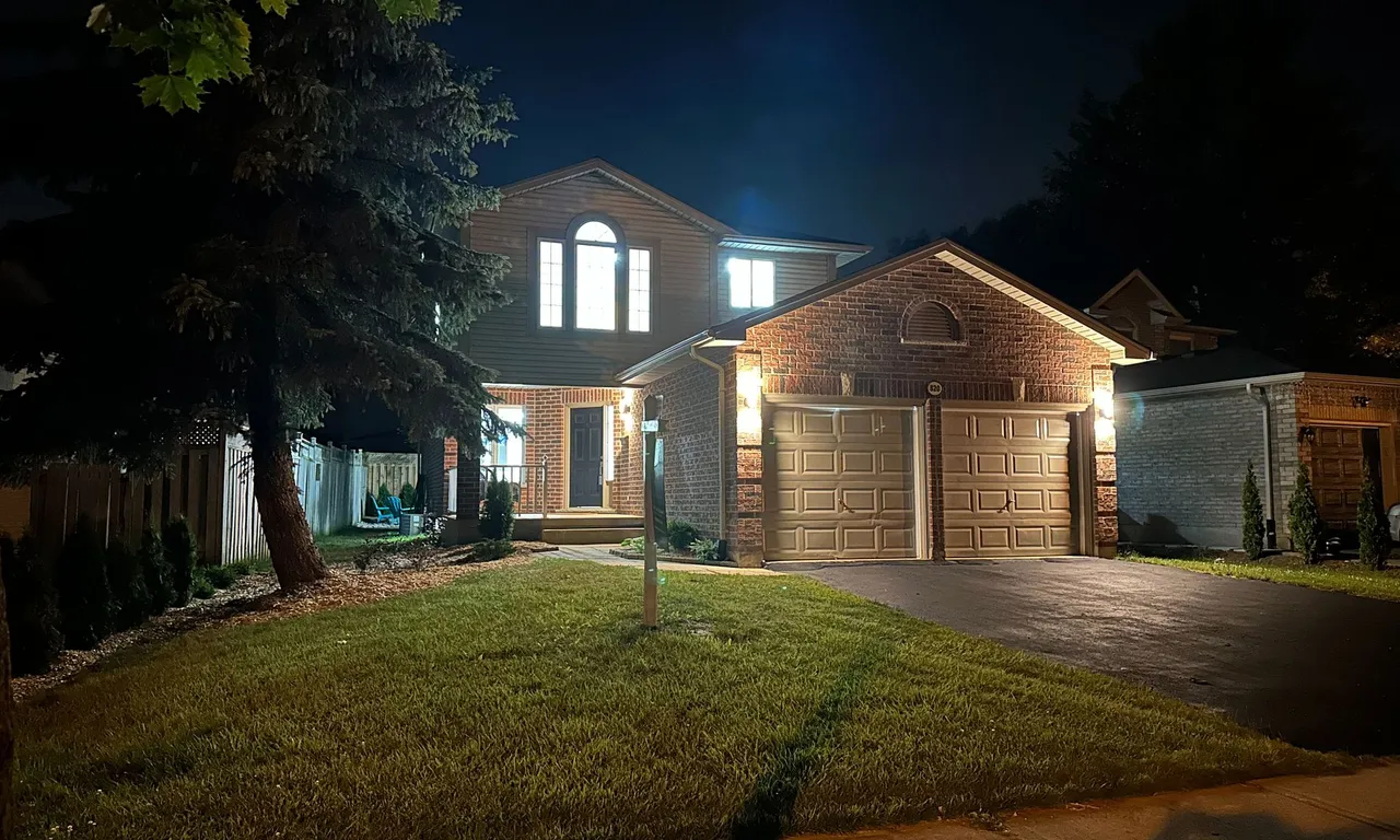 820 Guildwood Blvd, London, ON N6H 5G1