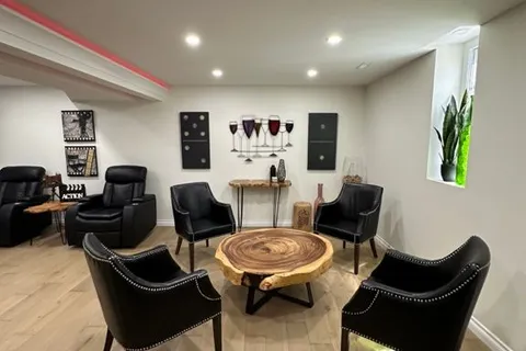 820 Guildwood Blvd, London, ON N6H 5G1