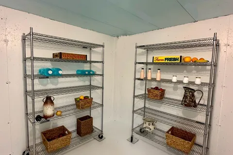 820 Guildwood Blvd, London, ON N6H 5G1