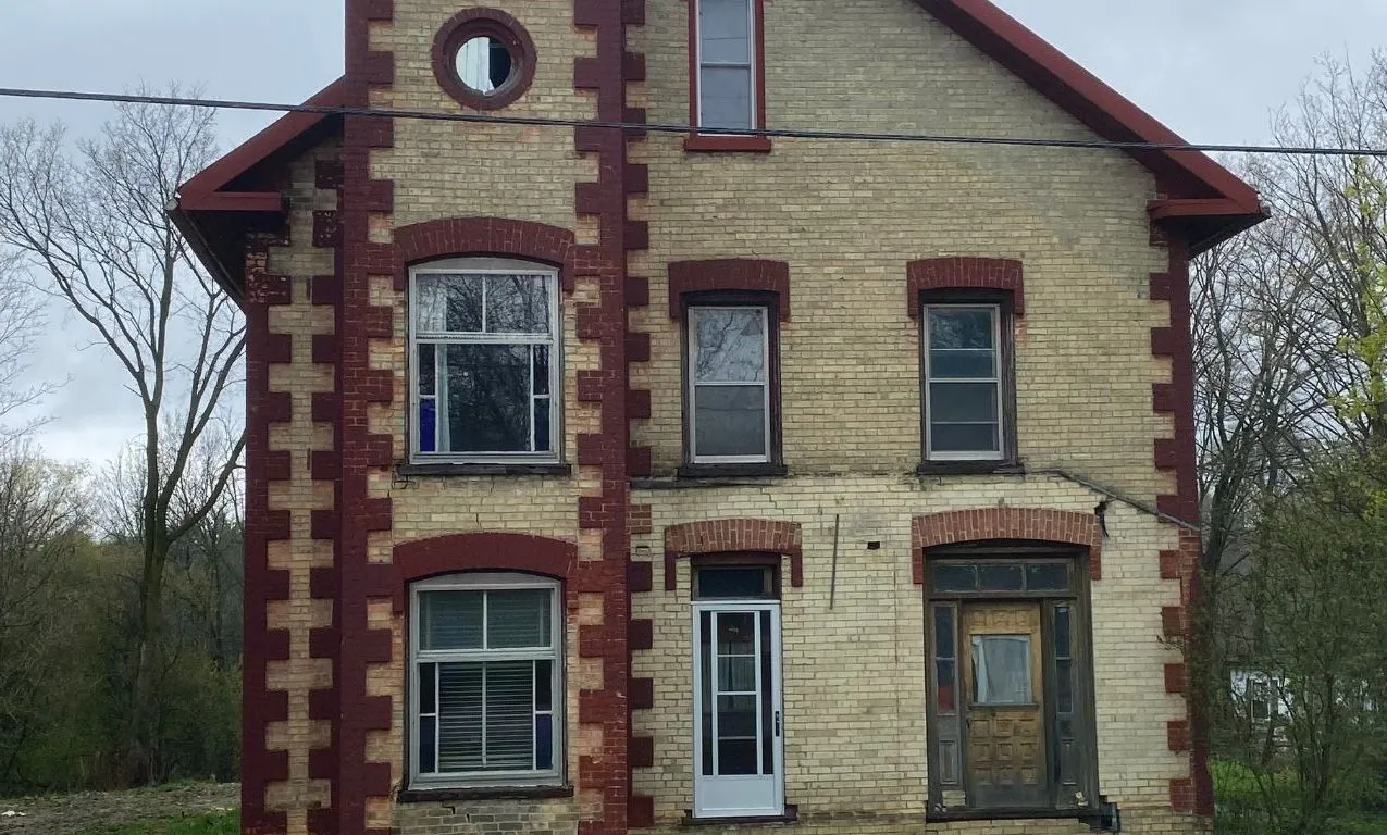 14 Hillcrest St, South Bruce, ON N0G 2S0