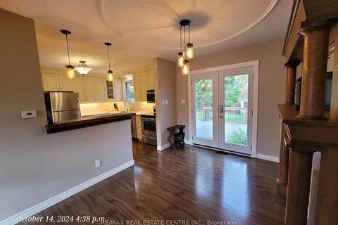 18 Dreger Ave, Kitchener, ON N2A 2A3