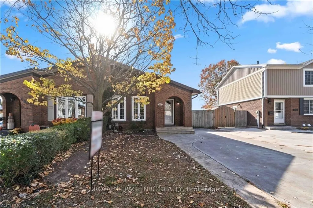 6604 HARMONY Ave, Niagara Falls, ON L2H 1Z4