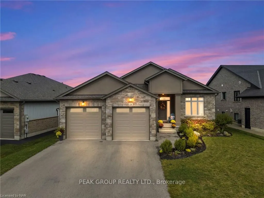 28 VENTURE Way, Thorold, ON L2V 0B7