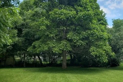 20 GRAND TRUNK Ave, Leeds and the Thousand Islands, ON K0E 1L0