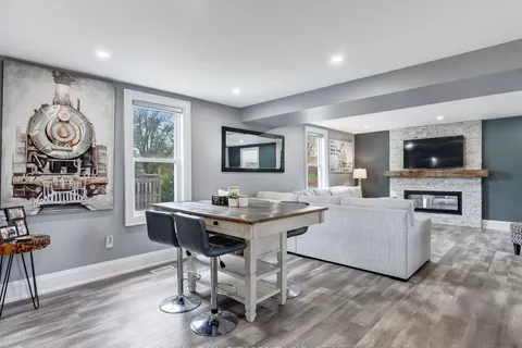 235 Oakland Rd, Brant, ON N0E 1R0