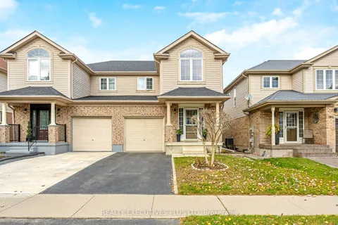 193 Sims Estate Dr, Kitchener, ON N2A 4L2