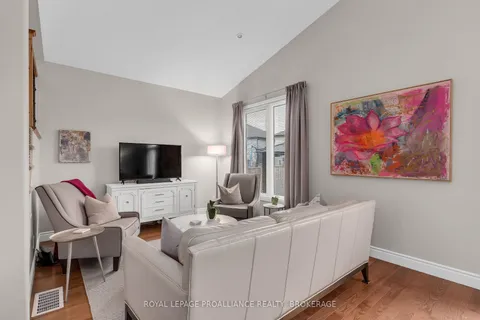 1616 Crimson Cres, Kingston, ON K7P 0J3