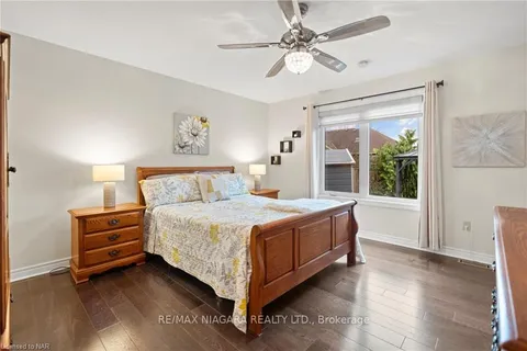 62 Postma Dr, Haldimand, ON N1A 0B2