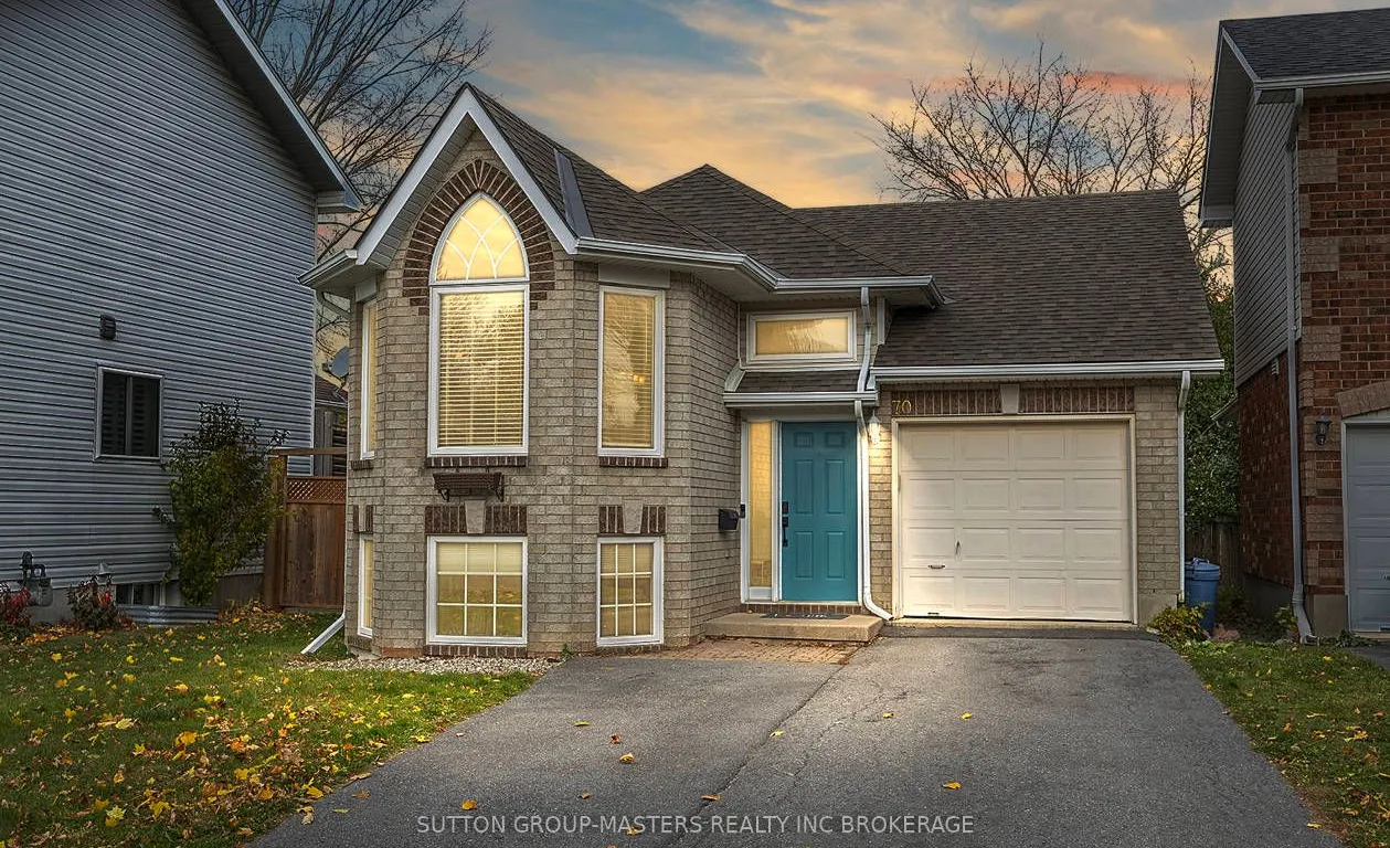 70 Dalgleish Ave, Kingston, ON K7K 7E1