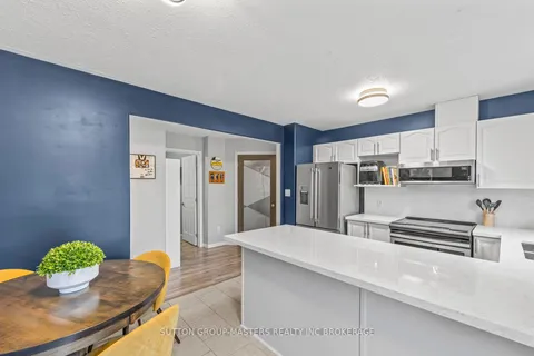 70 Dalgleish Ave, Kingston, ON K7K 7E1