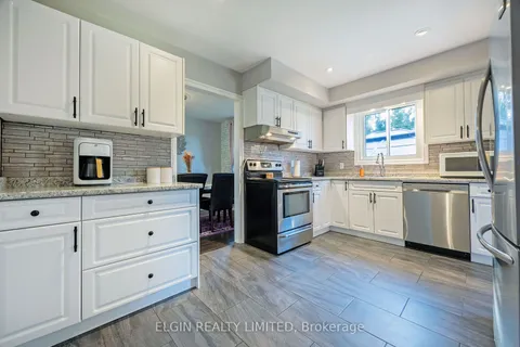 4 Johnson Pl, St. Thomas, ON N5P 2G1