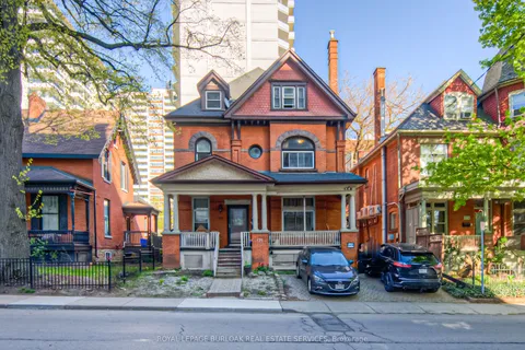 171 Bay St, Hamilton, ON L8P 3H8