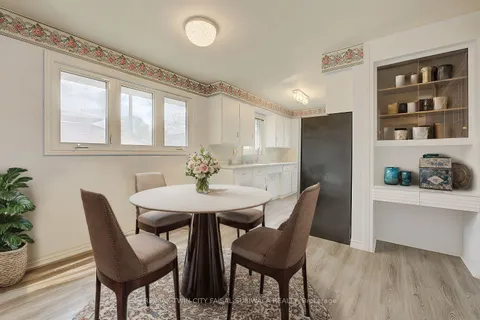 7 Rouse Ave, Cambridge, ON N1R 4M6