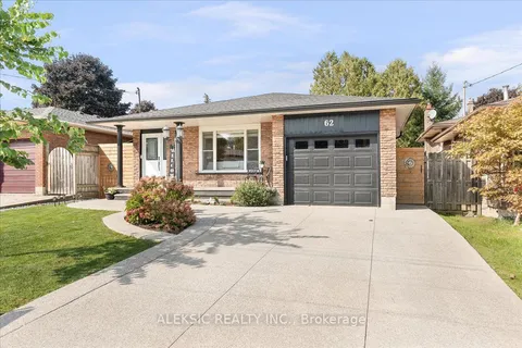 62 Greencedar Dr, Hamilton, ON L9C 6S8