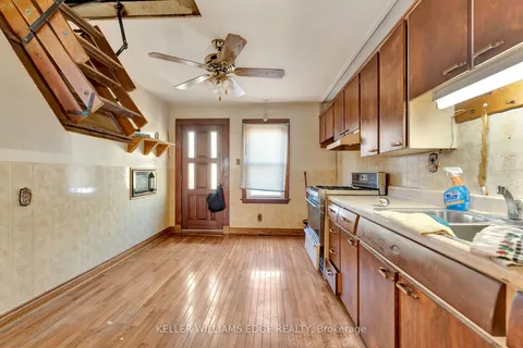 193 Province St, Hamilton, ON L8H 4J2