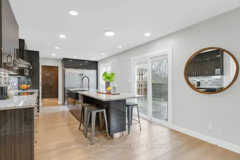 48 Fleming Rd, Quinte West, ON K8V 6P7