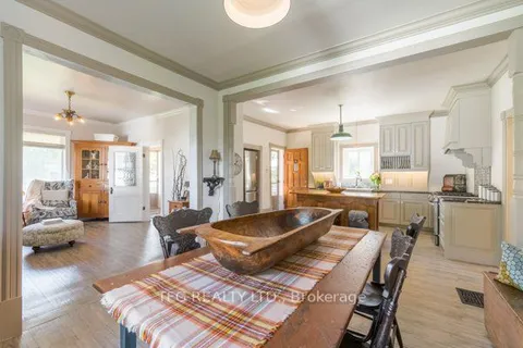 184 County 28 Rd, Cavan Monaghan, ON K0L 1B0