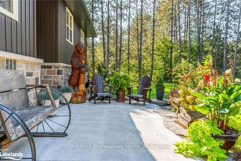 460 Bobcaygeon Rd, Minden Hills, ON K0M 2K0