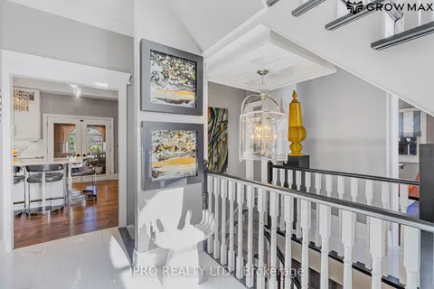 149 Miller Dr, Hamilton, ON L9G 4W2