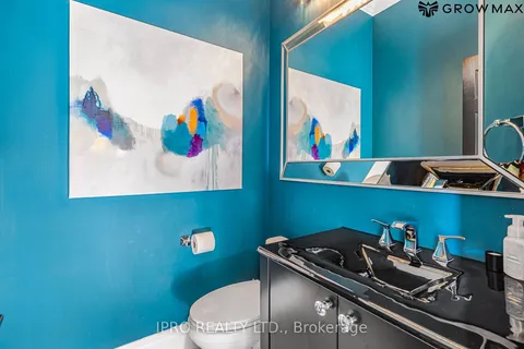 149 Miller Dr, Hamilton, ON L9G 4W2