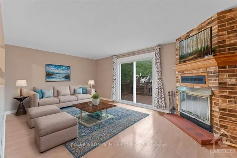 332 BONAIR Dr, Orleans - Cumberland and Area, ON K1E 2P2