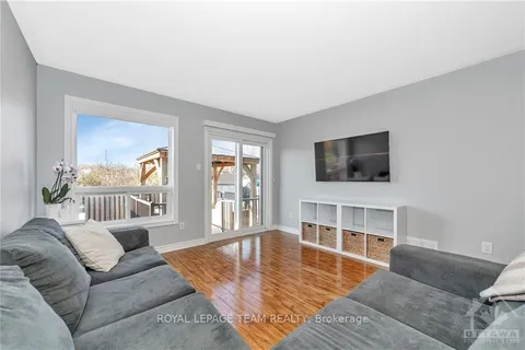 478 HONEYBORNE St, Mississippi Mills, ON K0A 1A0