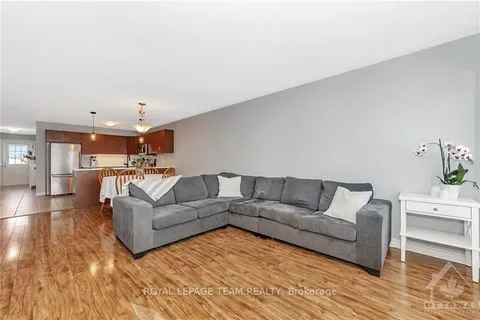 478 HONEYBORNE St, Mississippi Mills, ON K0A 1A0