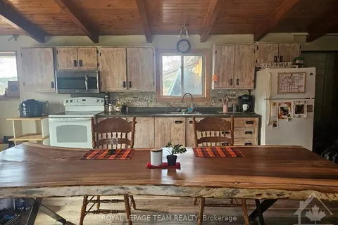 1700 COUNTY 2 Rd, Edwardsburgh/Cardinal, ON K0E 1T1