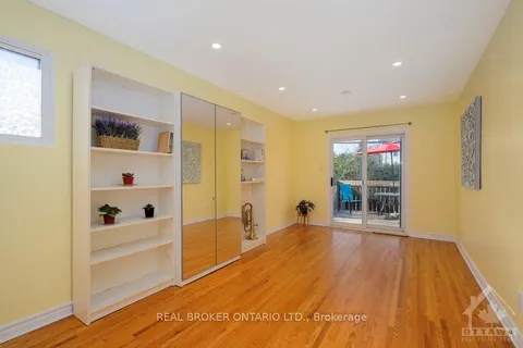 2368 JEFFERSON St, Alta Vista and Area, ON K1H 7A4