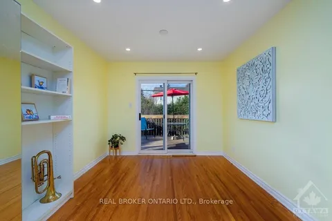 2368 JEFFERSON St, Alta Vista and Area, ON K1H 7A4