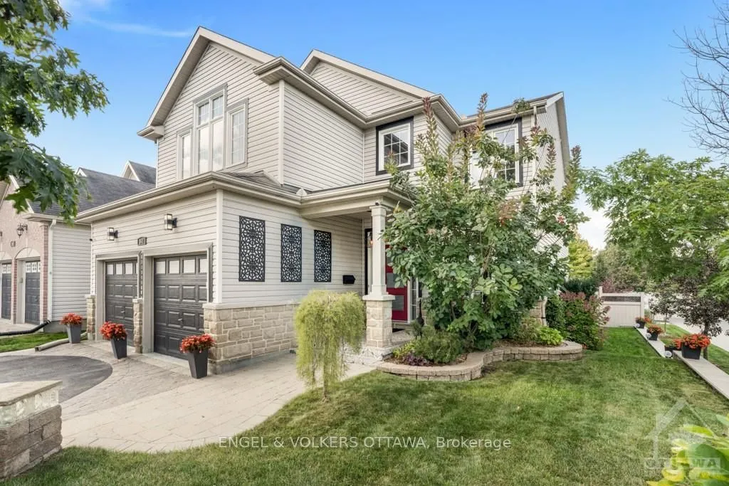 341 SHADEHILL Cres, Barrhaven, ON K4M 1G3