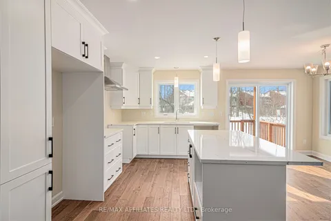 365 VOYAGEUR Place, Russell, ON K0A 1W0