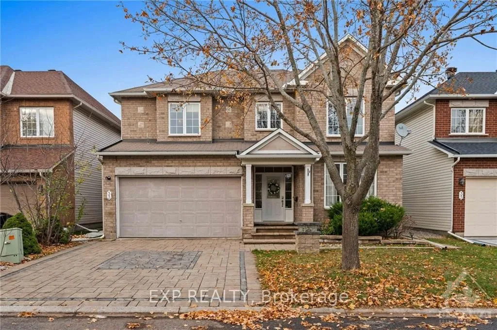 33 VALENCIA St, Barrhaven, ON K2G 6T1