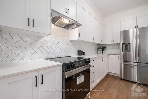 233 CONSERVANCY Dr, Barrhaven, ON K2J 7M5