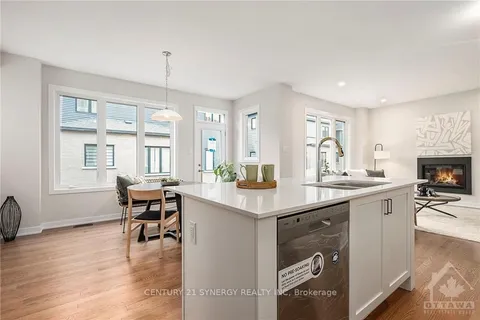 233 CONSERVANCY Dr, Barrhaven, ON K2J 7M5