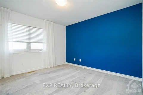 229C SHINNY Ave, Kanata, ON K2V 0E8