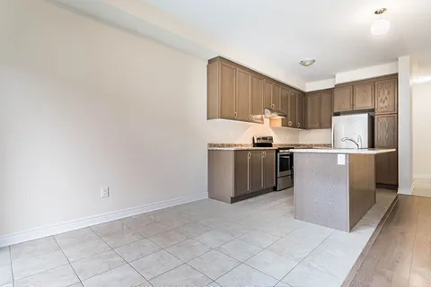 53 Sparkle Dr, Thorold, ON L2V 0B7