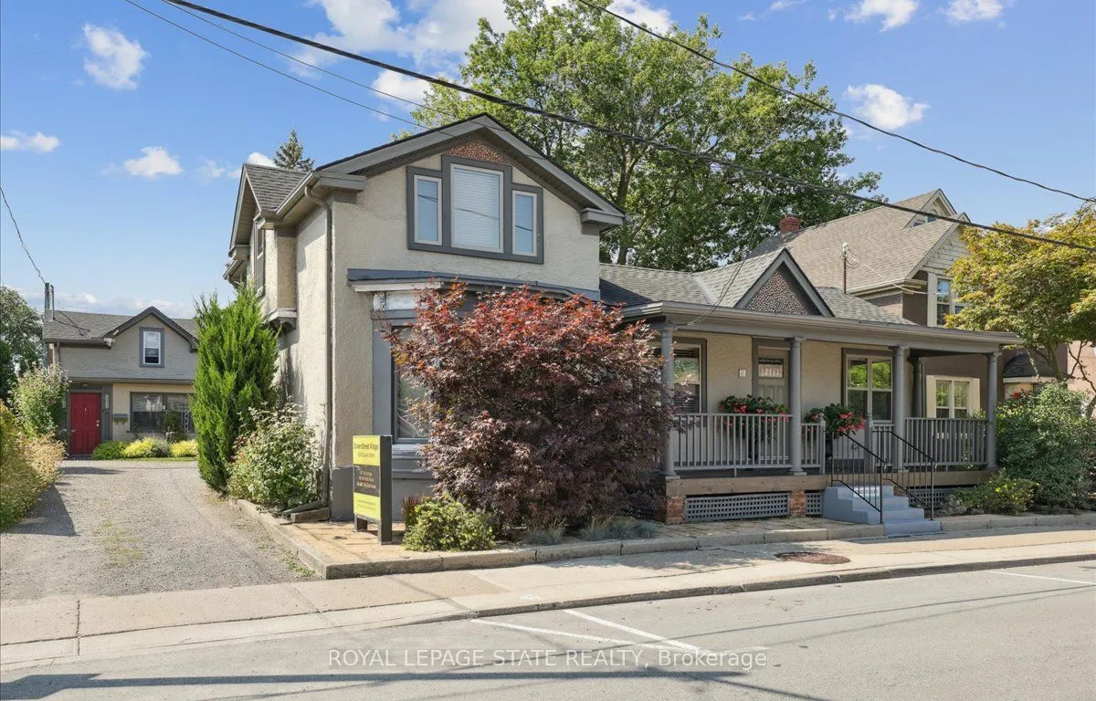 65 Queen St, St. Catharines, ON L2R 5G9