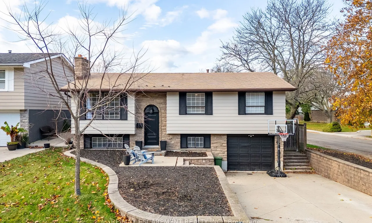 205 Hanover Pl, Hamilton, ON L8K 6B4