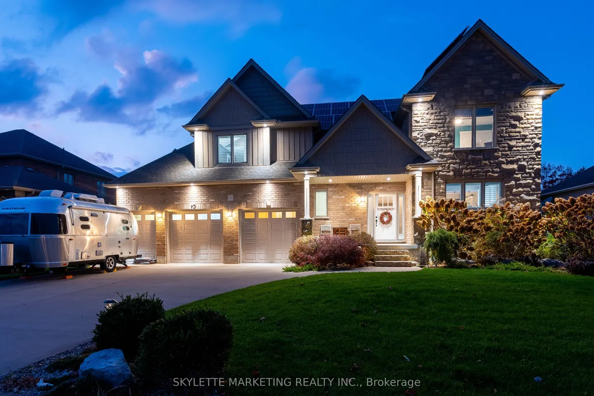 536 Juliana Drive, Strathroy-Caradoc, ON N0L 1W0