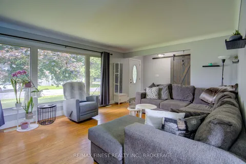 87 Oxford Cres, Loyalist, ON K7N 1R1