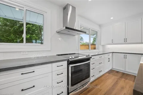 78 BEVERLY Cres, Welland, ON L3C 3P8