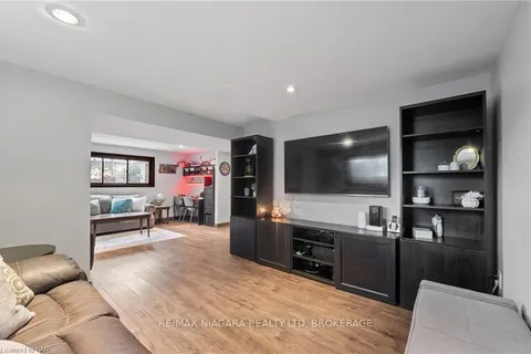 3838 SUMMIT Ave, Fort Erie, ON L0S 1N0